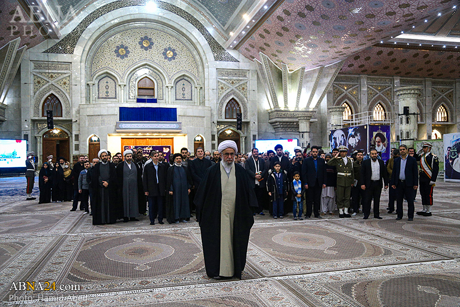 Photos: The directors and staff of the AhlulBayt (a.s.) World Assembly renewed their allegiance to the ideals of Imam Khomeini (r.a.)