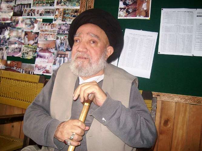 السيد علي الموسوي 